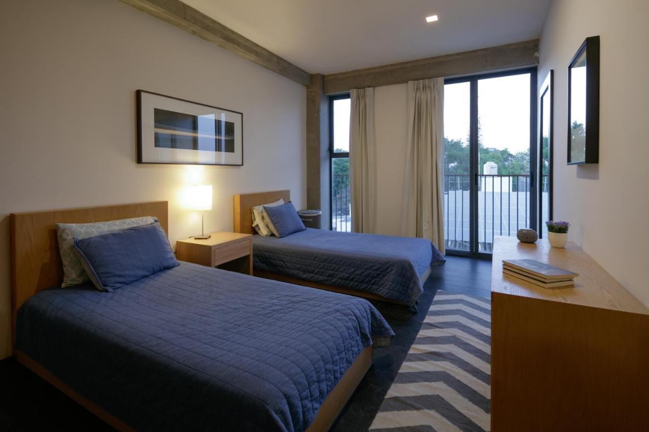 Apartamentos Buenos Aires 과달라하라 외부 사진