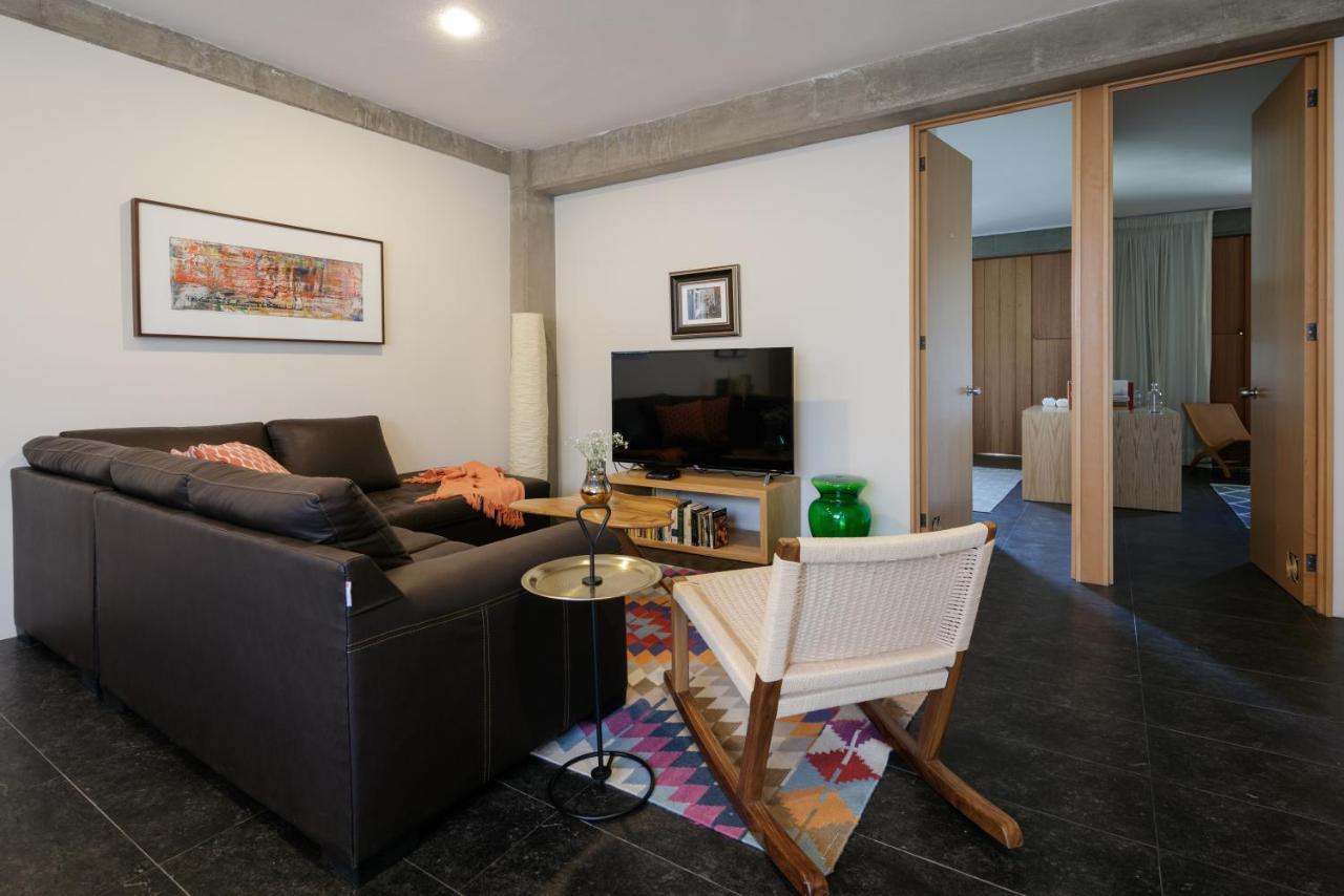 Apartamentos Buenos Aires 과달라하라 외부 사진