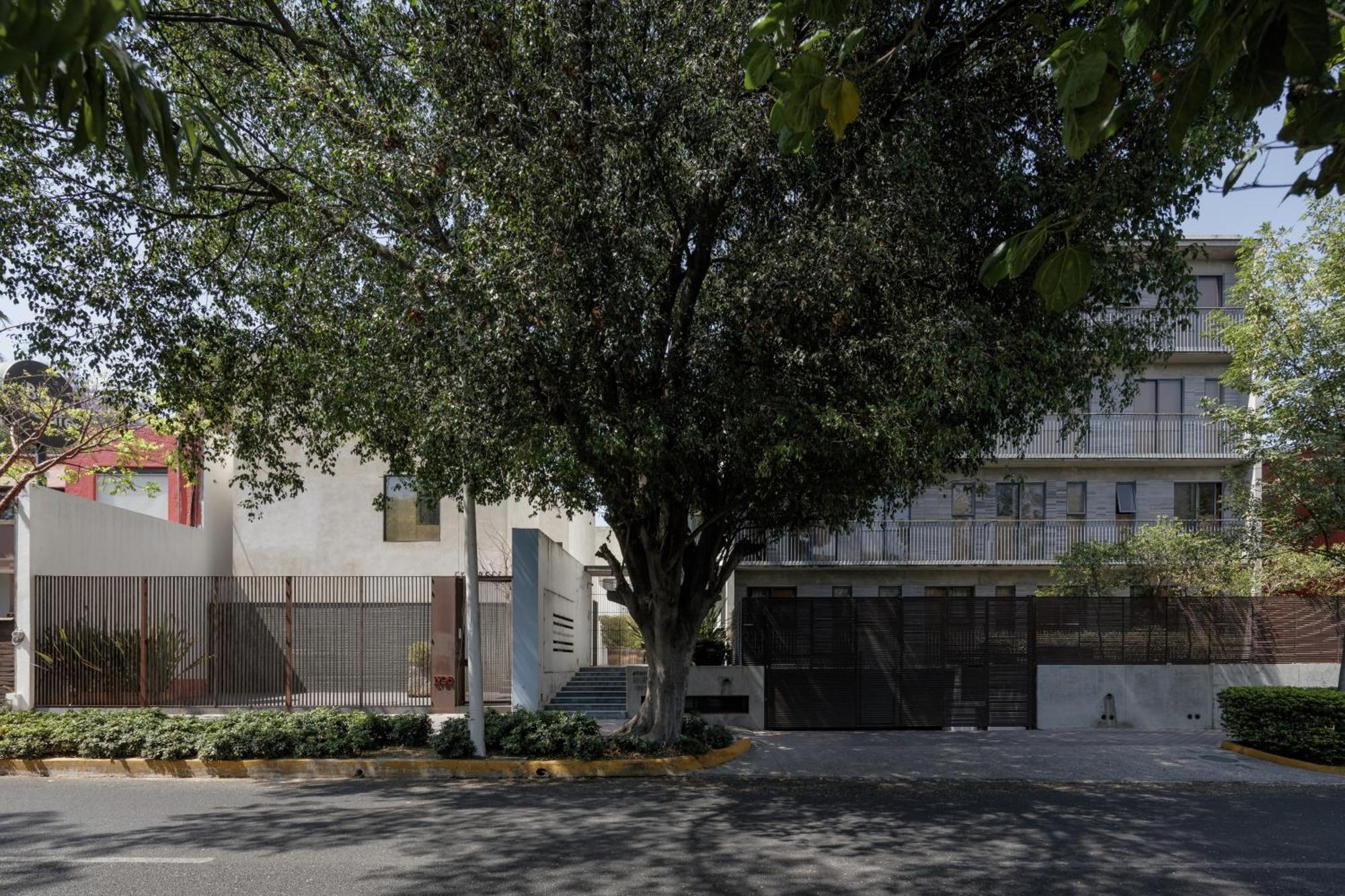 Apartamentos Buenos Aires 과달라하라 외부 사진